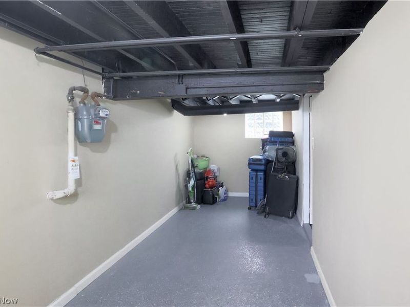 13716 Tyler Avenue , Cleveland, OH 44111 Photo 18