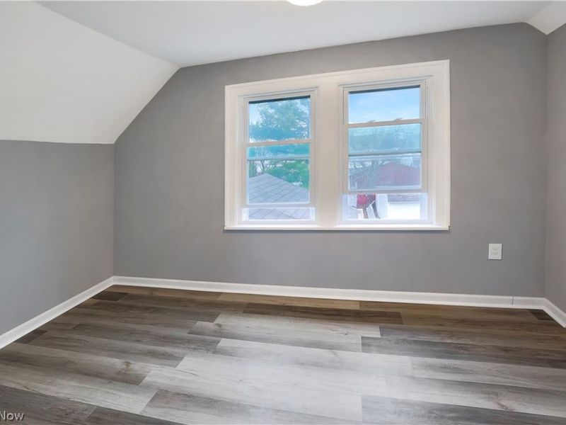 13716 Tyler Avenue , Cleveland, OH 44111 Photo 9