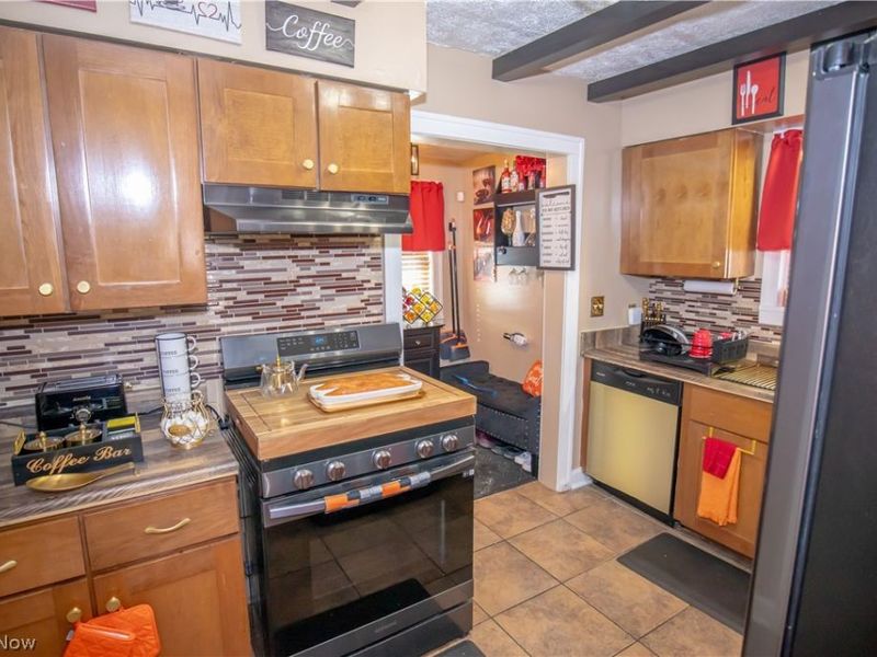 4878 E 88th Street , Garfield Heights, OH 44125 Photo 27