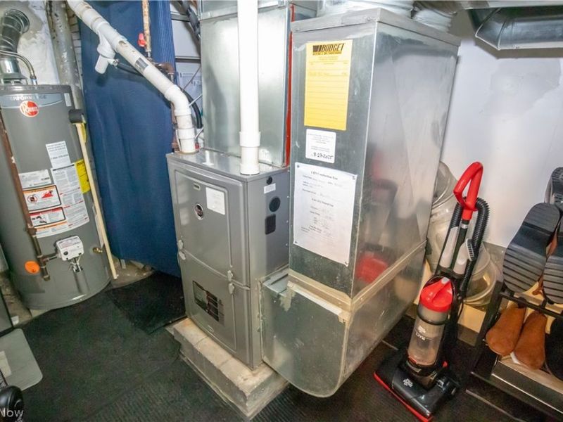 4878 E 88th Street , Garfield Heights, OH 44125 Photo 8