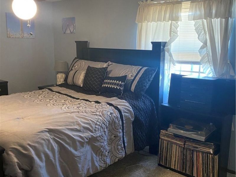 1900 Narragansett Avenue , Lorain, OH 44053 Photo 14