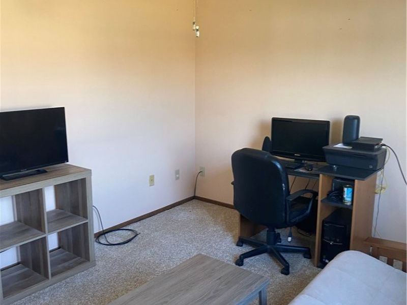 1900 Narragansett Avenue , Lorain, OH 44053 Photo 17