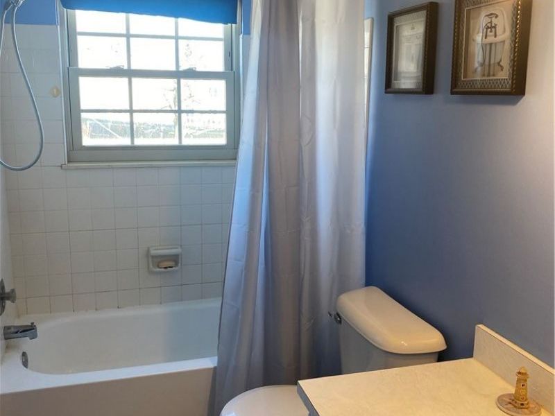 1900 Narragansett Avenue , Lorain, OH 44053 Photo 21