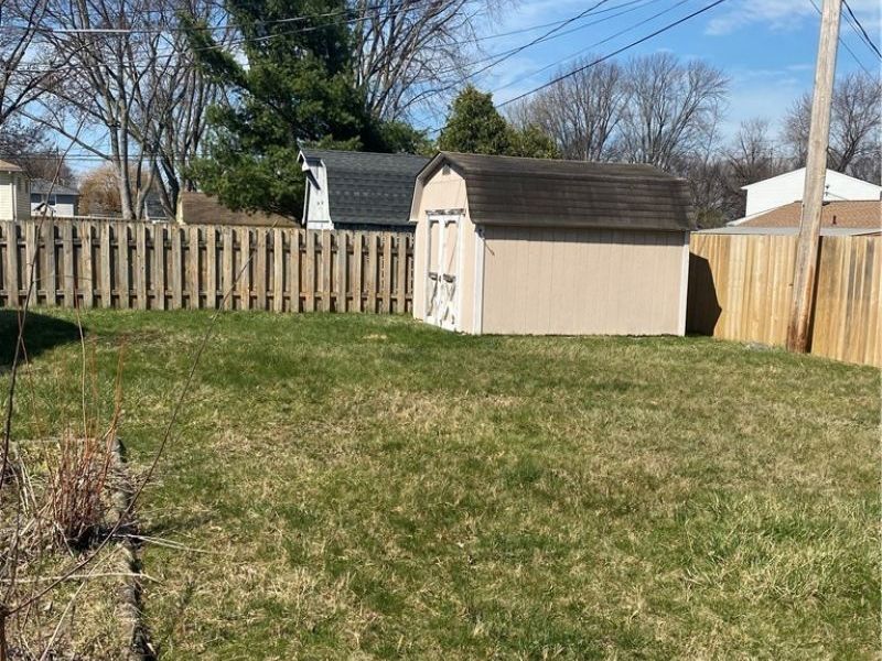 1900 Narragansett Avenue , Lorain, OH 44053 Photo 31