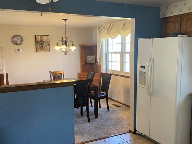 1900 Narragansett Avenue , Lorain, OH 44053 Photo 9