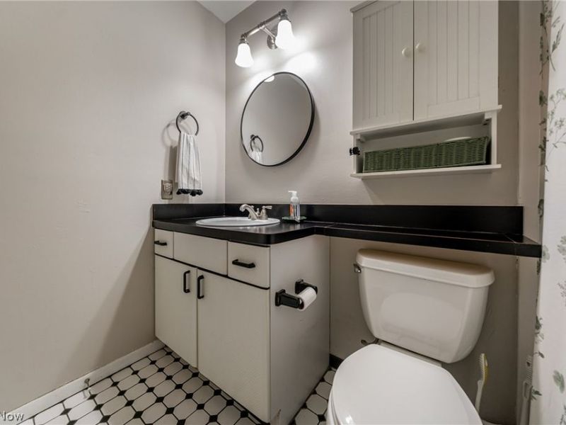 1920 King James Parkway , Unit 11, Westlake, OH 44145 Photo 27