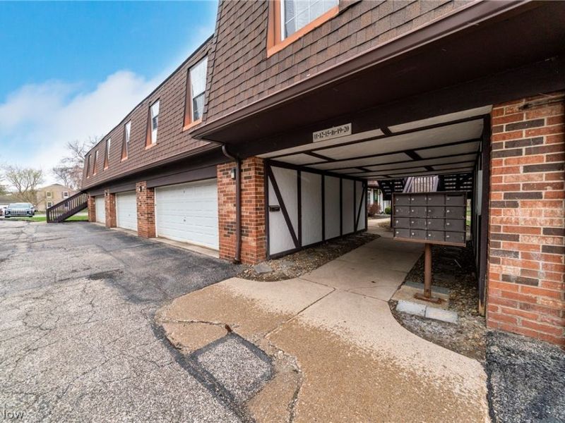 1920 King James Parkway , Unit 11, Westlake, OH 44145 Photo 31