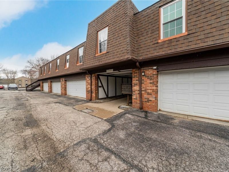 1920 King James Parkway , Unit 11, Westlake, OH 44145 Photo 34