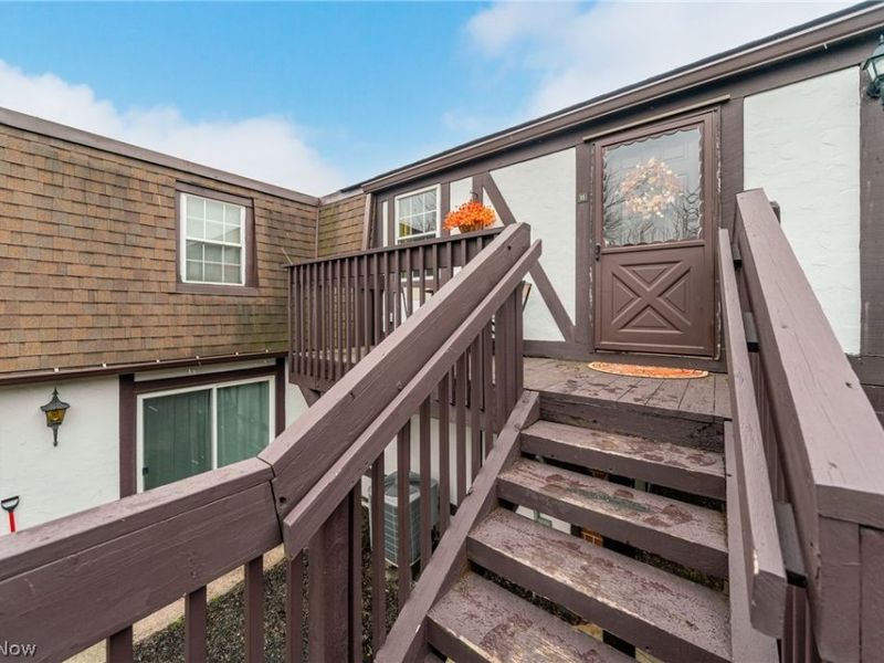 1920 King James Parkway , Unit 11, Westlake, OH 44145 Photo 6