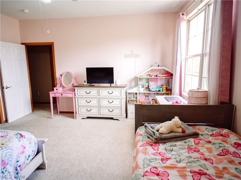 9151 Springfield Road , Unit 503, Poland, OH 44514 Photo 7