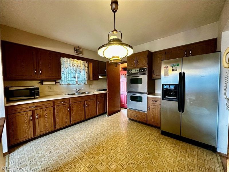 5288 E 102nd Street , Garfield Heights, OH 44125 Photo 2