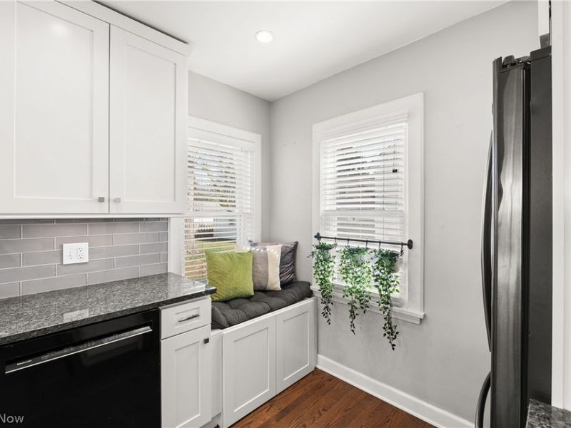 19464 Shoreland Avenue , Rocky River, OH 44116 Photo 12