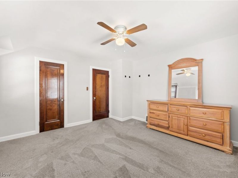 19464 Shoreland Avenue , Rocky River, OH 44116 Photo 13