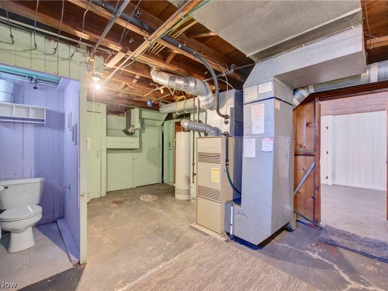 19464 Shoreland Avenue , Rocky River, OH 44116 Photo 24