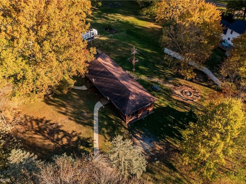 8736 Lynn Park Street NE, Alliance, OH 44601 Photo 12