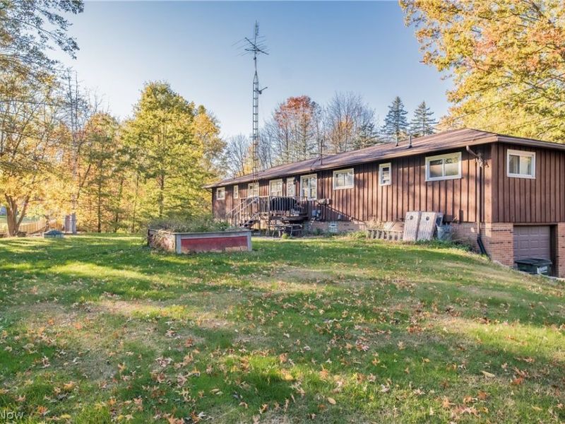 8736 Lynn Park Street NE, Alliance, OH 44601 Photo 7