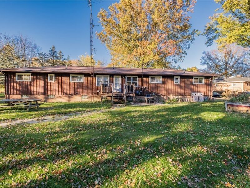 8736 Lynn Park Street NE, Alliance, OH 44601 Photo 8