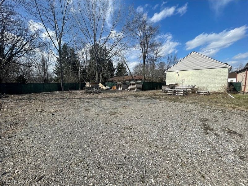 375 Forest Avenue , North Lima, OH 44452 Photo 10