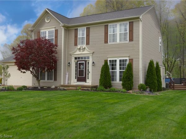 5297 Garfield Boulevard, Sheffield Village, OH 44054