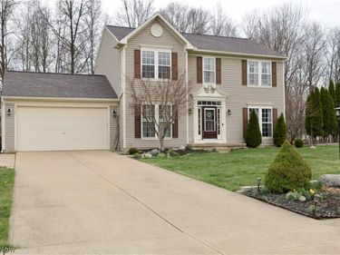 5297 Garfield Boulevard, Sheffield Village, OH 44054