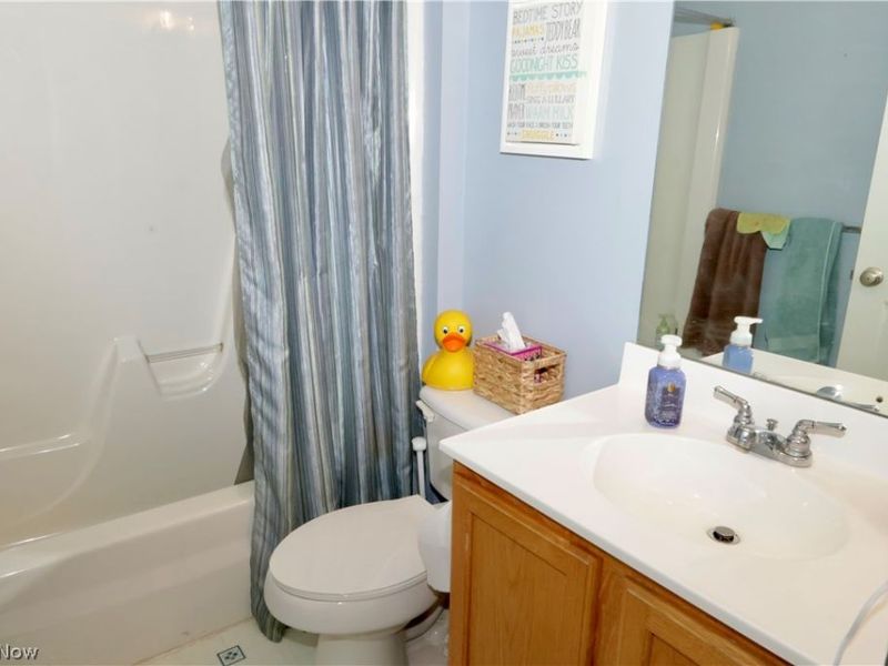 5297 Garfield Boulevard , Sheffield Village, OH 44054 Photo 24