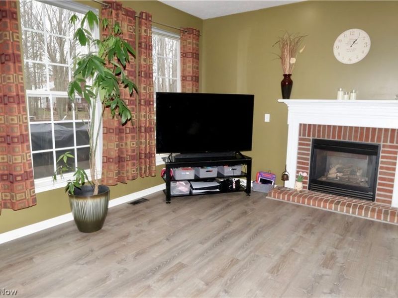 5297 Garfield Boulevard, Sheffield Village, OH 44054 Photo 8