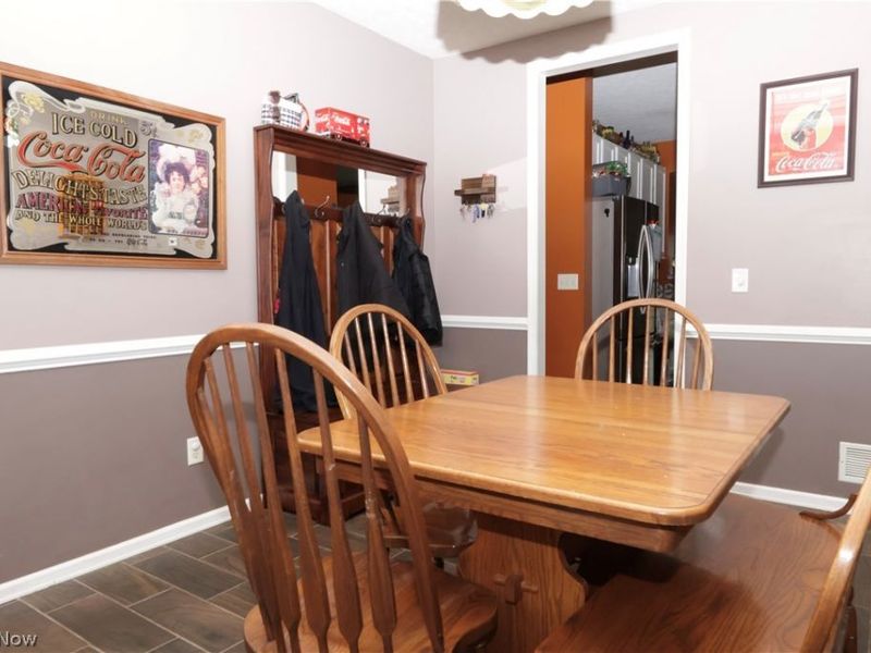 5297 Garfield Boulevard, Sheffield Village, OH 44054 Photo 9