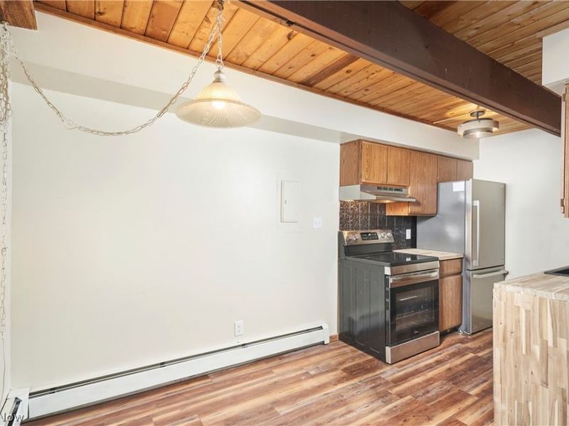 1722 Treetop Trail, Unit D, Akron, OH 44313 Photo 11