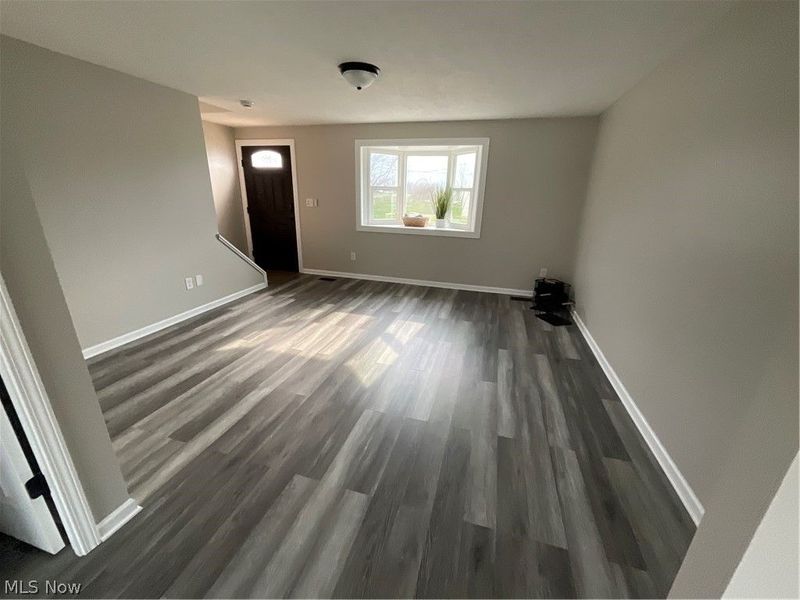 3960 W Erie Avenue , Unit 9, Lorain, OH 44053 Photo 5