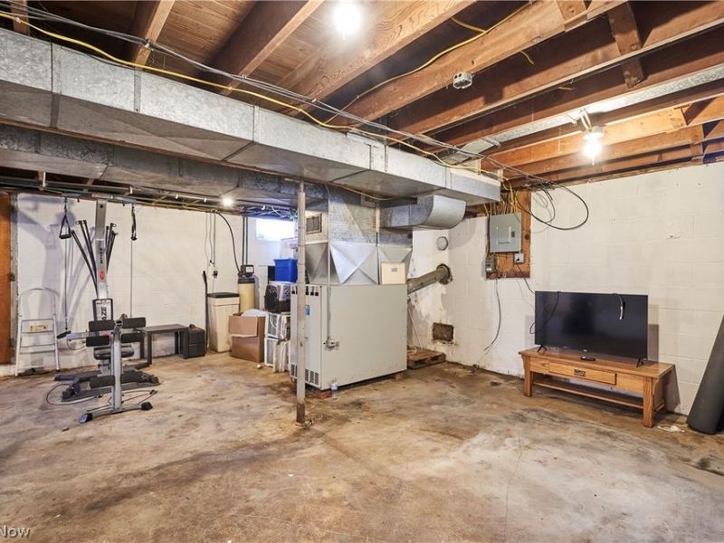 14170 Ravenna Avenue NE, Alliance, OH 44601 Photo 12