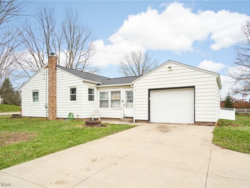 14170 Ravenna Avenue NE, Alliance, OH 44601 Photo 2