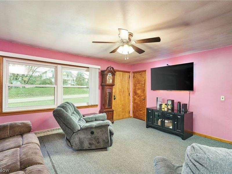 14170 Ravenna Avenue NE, Alliance, OH 44601 Photo 3