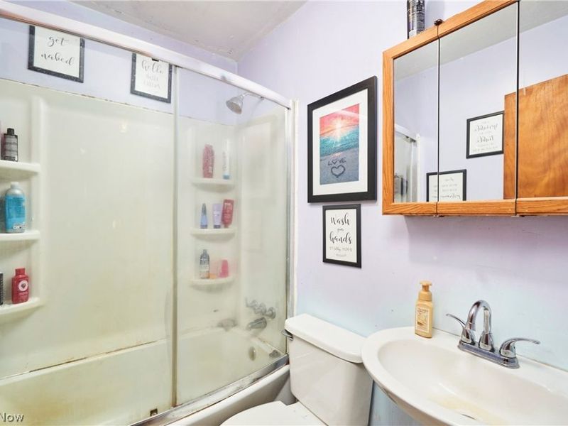 14170 Ravenna Avenue NE, Alliance, OH 44601 Photo 8