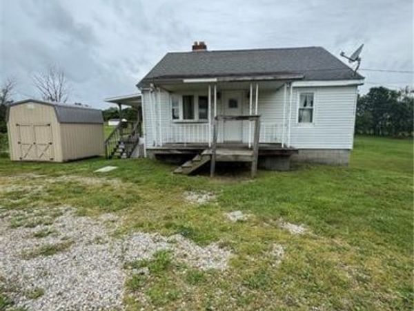 2193 Springhill Furnace Rd, Smithfield, PA 15478