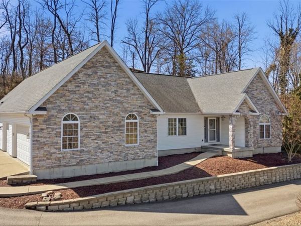 2339 Mcdevitt Rd, Sewickley, PA 15143