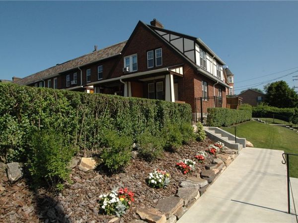 18 Dawson Court , Pittsburgh, PA 15213