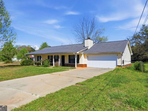 30 Oak Wood Lane, Covington, GA 30016