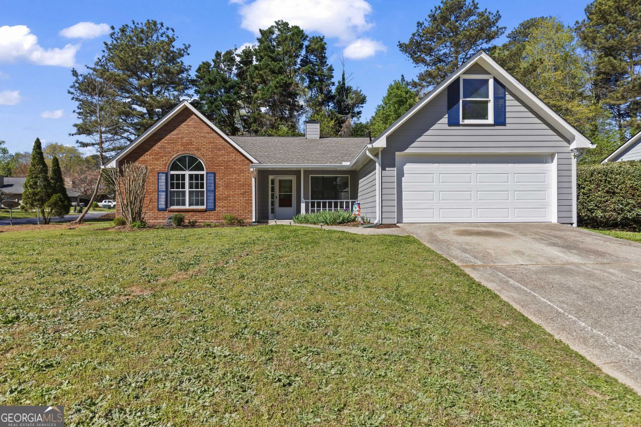 3044 Wildflower Lane, Snellville, GA 30039 Main Photo