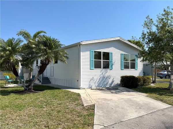 4700 Sawmill DR W, ESTERO, FL 33928
