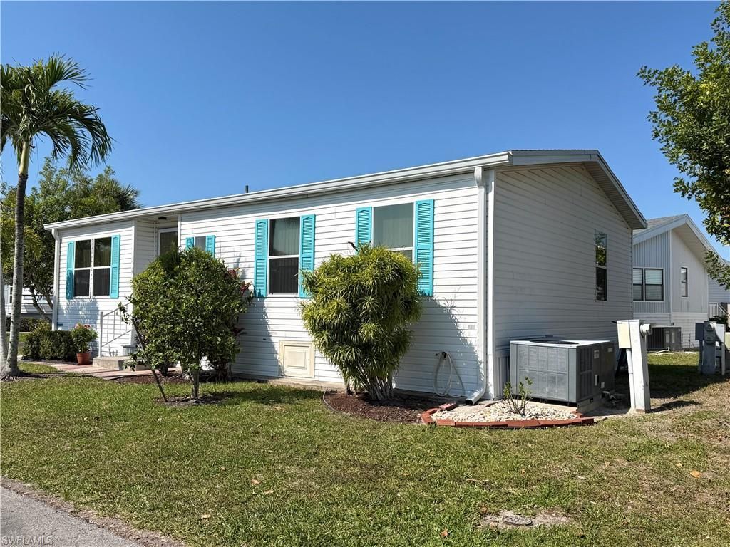 4700 Sawmill Dr W, Estero, FL 33928 Photo