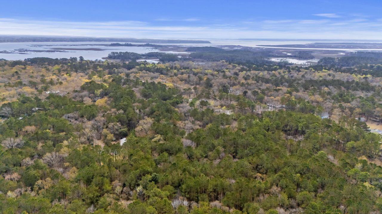 4c Sebago Road Photo 4