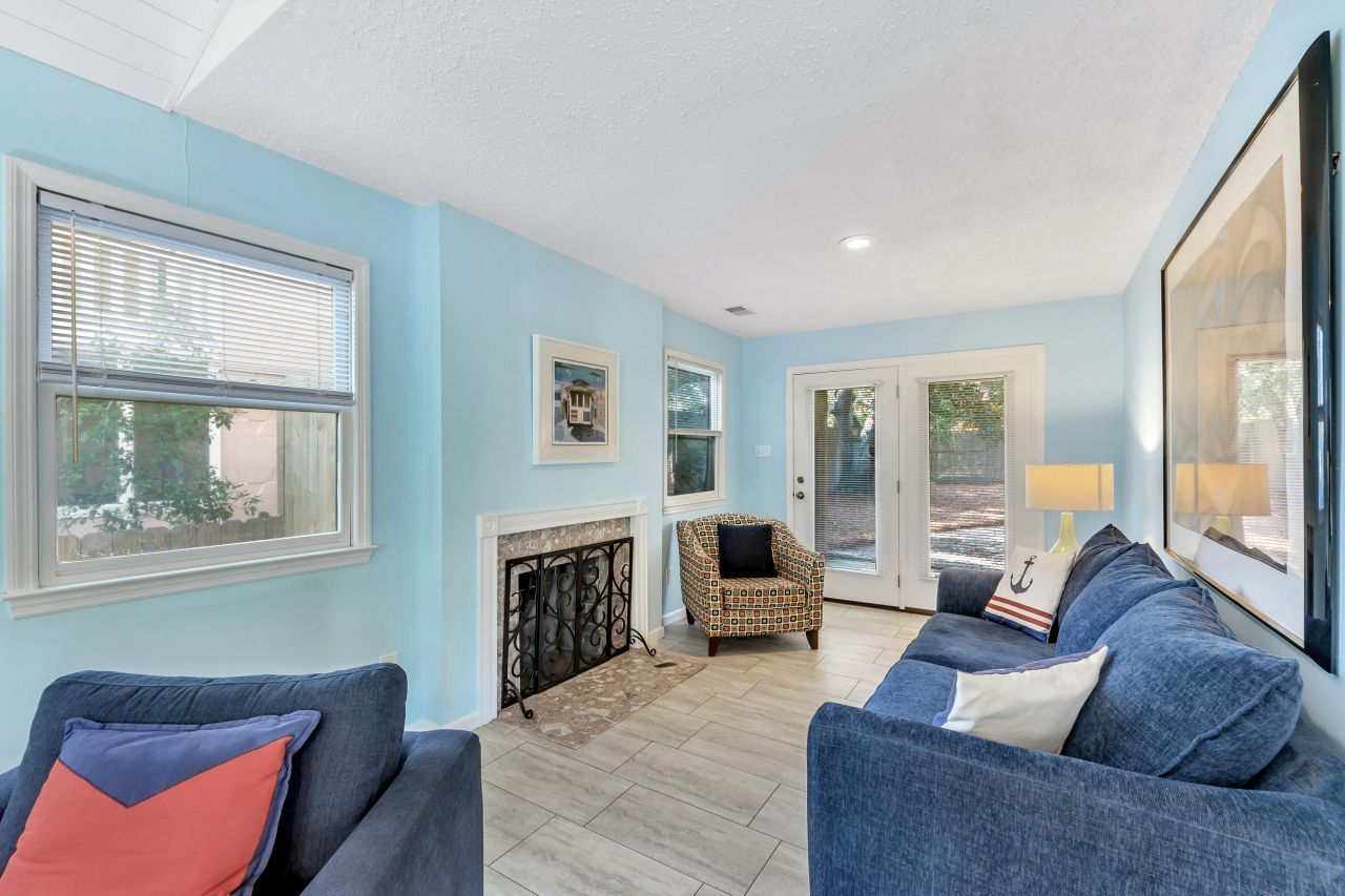 4005 Cameron Boulevard Photo 12