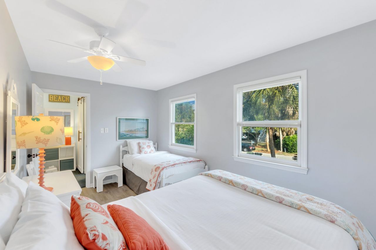 4005 Cameron Boulevard Photo 34