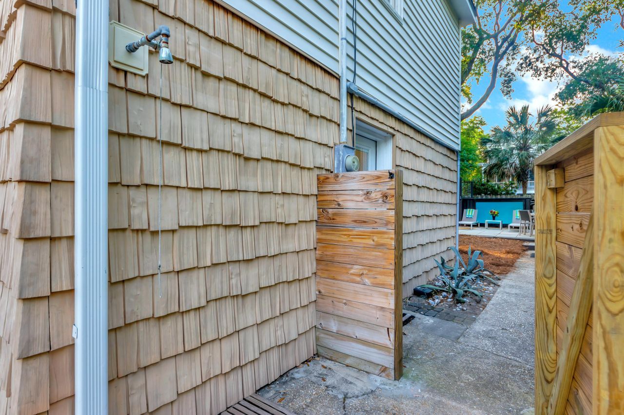 4005 Cameron Boulevard Photo 36