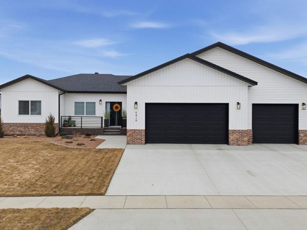 4810 Lilac Drive , West Fargo, ND 58078