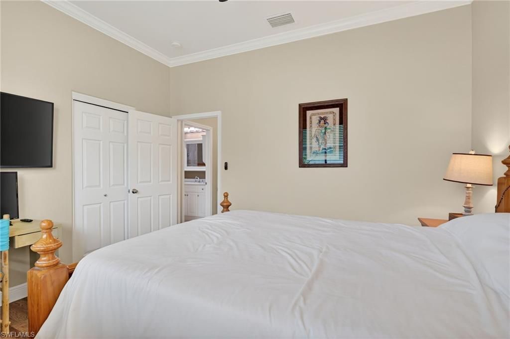 2522 Dora Ct, Lehigh Acres, FL 33971 Photo