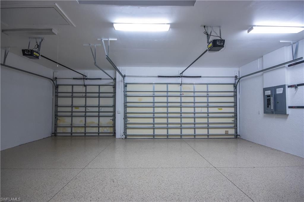 4928 SW 11th Pl , Cape Coral, FL 33914 Photo