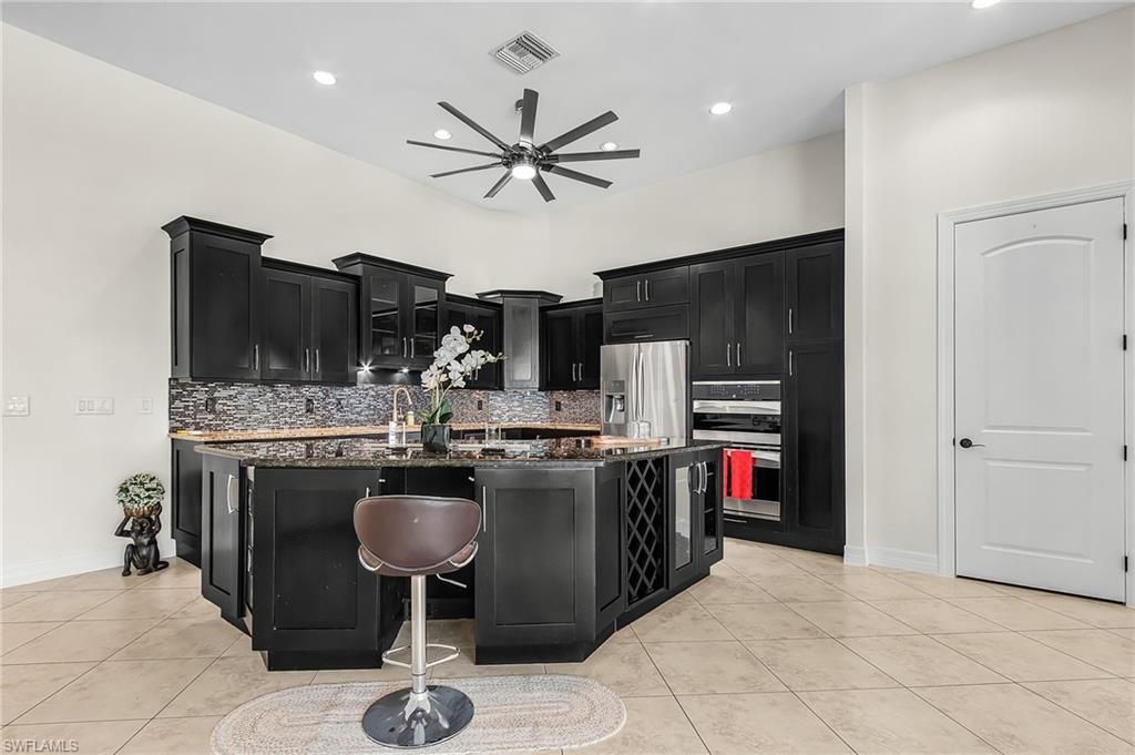 4928 SW 11th Pl , Cape Coral, FL 33914 Photo