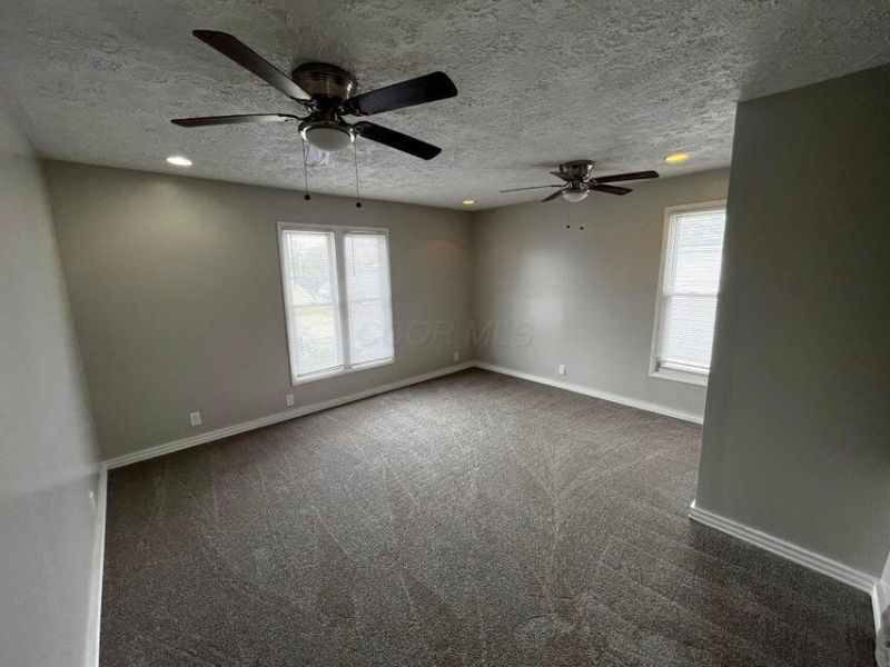 106 S Oakley Avenue , Columbus, OH 43204 Photo 5