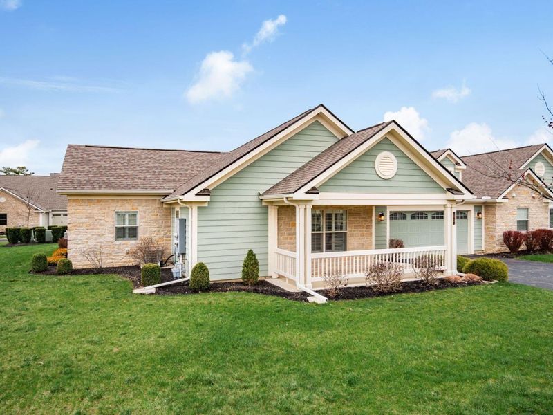 90 Glen Mawr Circle , Delaware, OH 43015 Photo 2